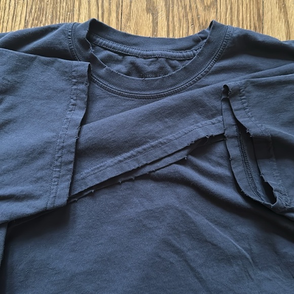 Official Taylor Swift Merch T-Shirt NEW - Picture 3 of 3